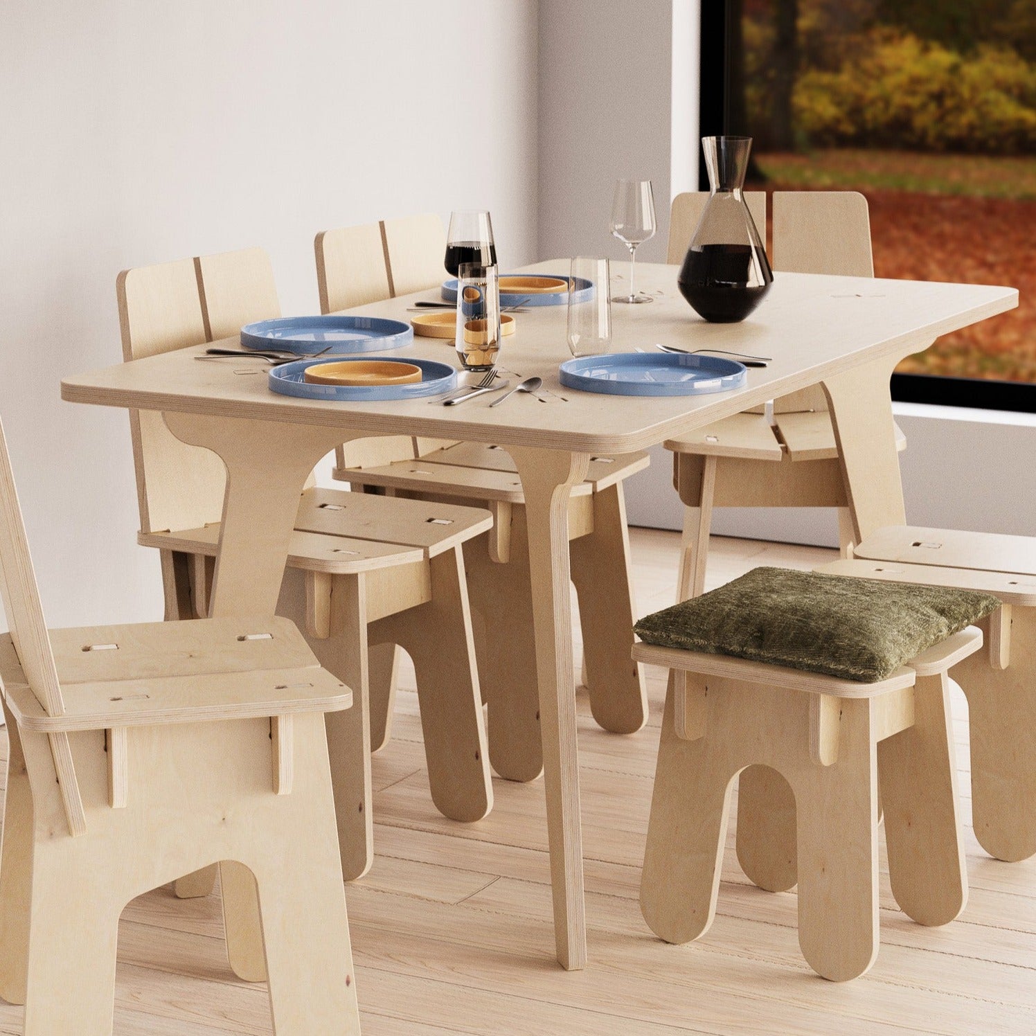 Studio childrens sale table and chairs