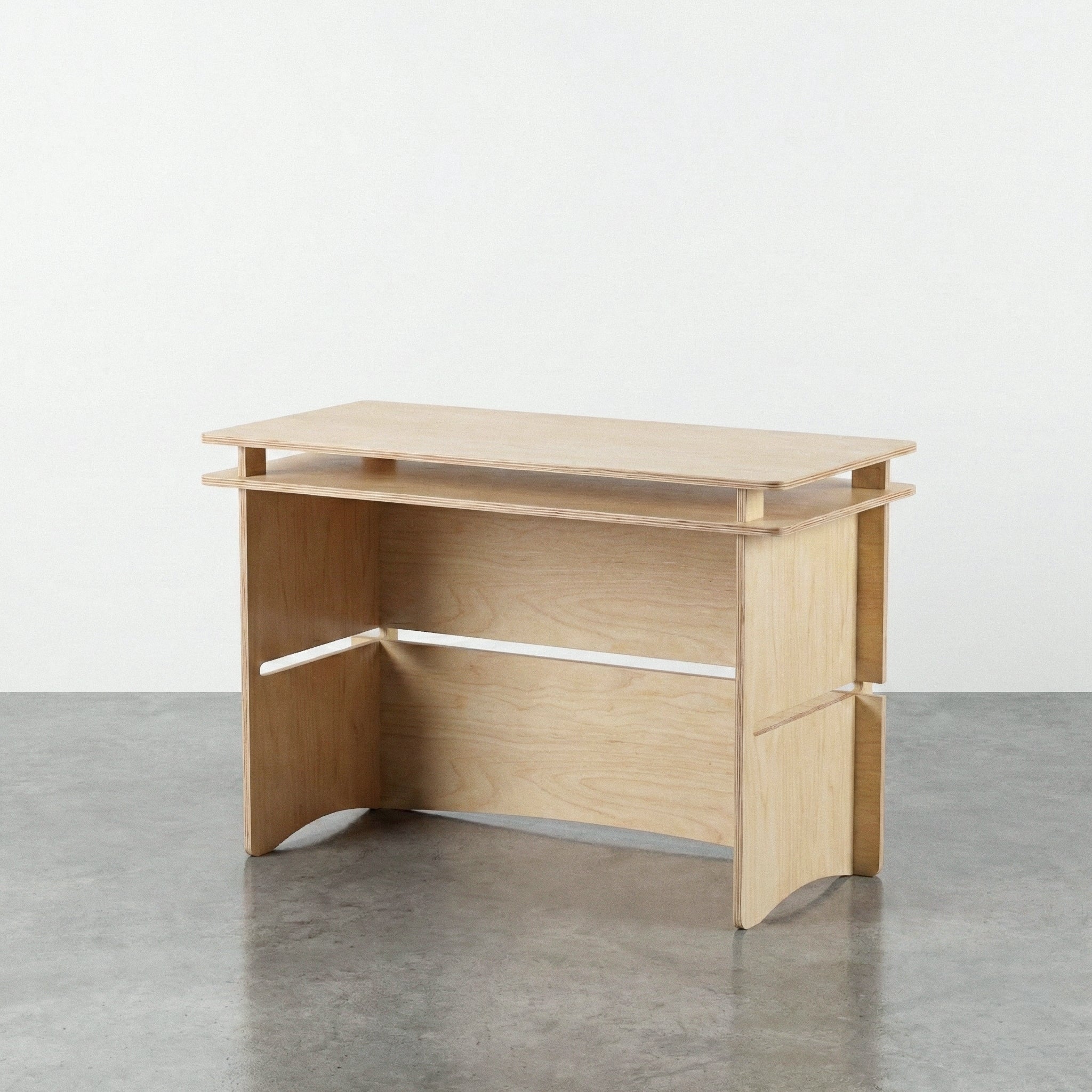 desk_w_s.jpg?v=1769190101&
